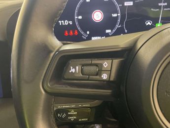 Porsche Taycan Performance 79.2kWh 4S Saloon 4dr Electric Auto 4WD (11kW Charge