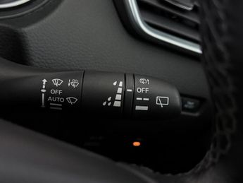 Nissan Qashqai 1.3 DIG-T N-Connecta DCT Auto Euro 6 (s/s) 5dr