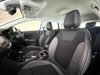 Vauxhall Grandland X 1.2 Turbo Sport Nav Auto Euro 6 (s/s) 5dr
