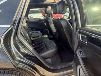 Porsche Macan 3.0 TD V6 S PDK 4WD Euro 6 (s/s) 5dr