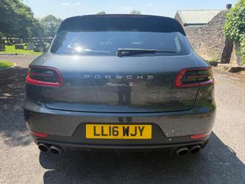 Porsche Macan 3.0 TD V6 S PDK 4WD Euro 6 (s/s) 5dr