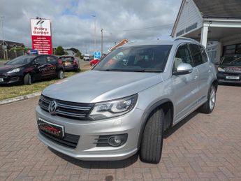 Volkswagen Tiguan 2.0 TDI BlueMotion Tech R-Line SUV 5dr Diesel DSG 4WD Euro 5 (s/