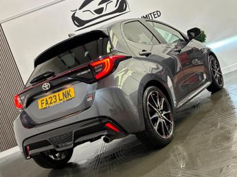 Toyota Yaris 1.5 VVT-h GR SPORT E-CVT Euro 6 (s/s) 5dr