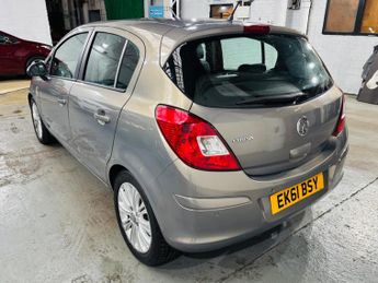 Vauxhall Corsa 1.4 16V SE Auto Euro 5 5dr