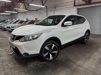 Nissan Qashqai 1.5 dCi n-tec 2WD Euro 5 (s/s) 5dr