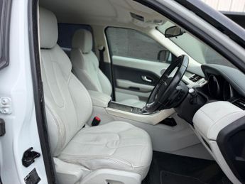 Land Rover Range Rover Evoque 2.2 SD4 Pure Auto 4WD Euro 5 5dr