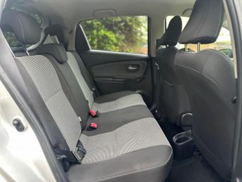 Toyota Yaris 1.5 VVT-h Icon E-CVT Euro 6 (s/s) 5dr