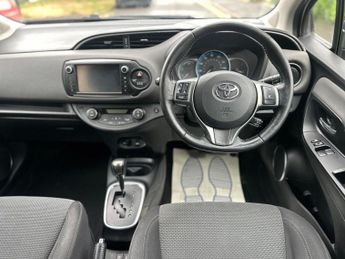 Toyota Yaris 1.5 VVT-h Icon E-CVT Euro 6 (s/s) 5dr