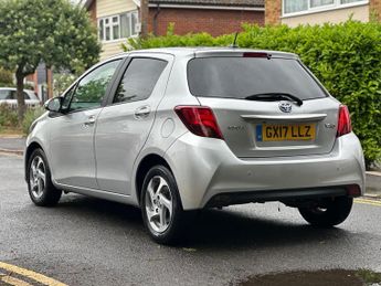 Toyota Yaris 1.5 VVT-h Icon E-CVT Euro 6 (s/s) 5dr
