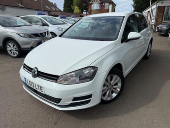 Volkswagen Golf TDi 1.6 TDI BlueMotion Tech SE DSG Euro 5 (s/s) 5dr