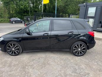 Mercedes-Benz B Class 1.6 B180 BlueEfficiency Sport Euro 5 (s/s) 5dr