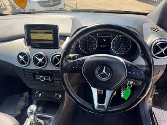 Mercedes-Benz B Class 1.6 B180 BlueEfficiency Sport Euro 5 (s/s) 5dr