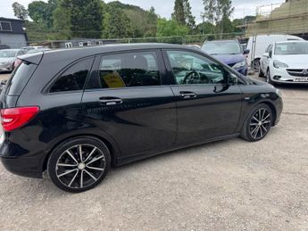 Mercedes-Benz B Class 1.6 B180 BlueEfficiency Sport Euro 5 (s/s) 5dr