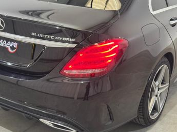 Mercedes-Benz C Class 2.1 C300h BlueTEC AMG Line G-Tronic+ Euro 6 (s/s) 4dr