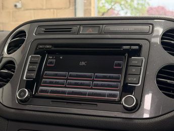 Volkswagen Tiguan 2.0 TSI Sport DSG 4WD Euro 5 5dr