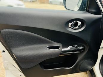 Nissan Juke 1.2 DIG-T Acenta Premium Manual 6Spd Euro 5 (s/s) 5dr