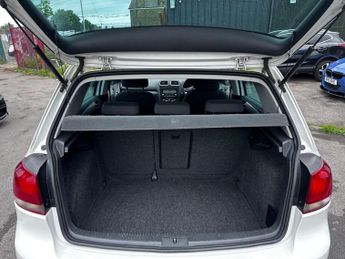 Volkswagen Golf 2.0 TDI BlueMotion Tech GT Euro 5 (s/s) 5dr