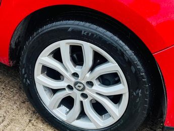 Renault Clio 1.2 TCe Dynamique Nav EDC Euro 6 (s/s) 5dr
