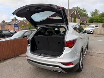 Hyundai Santa Fe 2.2 CRDi Blue Drive Premium SE Auto 4WD Euro 6 (s/s) 5dr (7 Seat