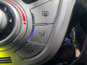 Hyundai ix20 1.4 Style Euro 5 (s/s) 5dr