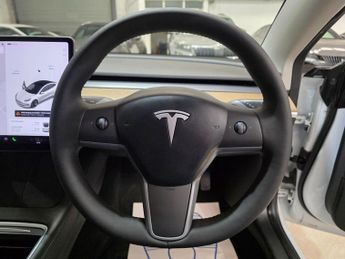 Tesla Model 3 (Dual Motor) Long Range Auto 4WDE 4dr