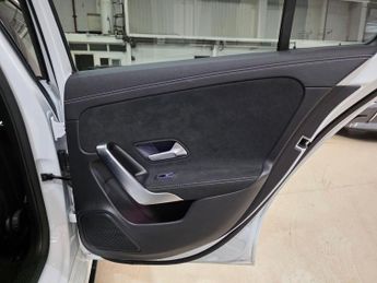 Mercedes-Benz A Class 1.3 A250e 15.6kWh AMG Line Edition 8G-DCT Euro 6 (s/s) 4dr
