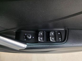 Audi Q2 1.5 TFSI CoD 35 S line S Tronic Euro 6 (s/s) 5dr