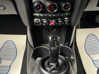 MINI Hatch 1.5 Cooper D Steptronic Euro 6 (s/s) 3dr