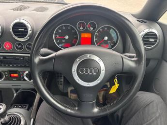 Audi TT 1.8T Roadster 2dr