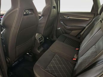 Skoda Karoq 1.5 TSI ACT SportLine SUV 5dr Petrol DSG Euro 6 (s/s) (150 ps)