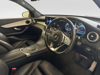 Mercedes-Benz GLC 2.0 GLC300h MHEV AMG Line (Premium) SUV 5dr Petrol Hybrid G-Tron