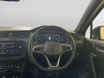 Volkswagen Tiguan Allspace 2.0 TSI R-Line SUV 5dr Petrol DSG 4Motion Euro 6 (s/s) (190 ps)