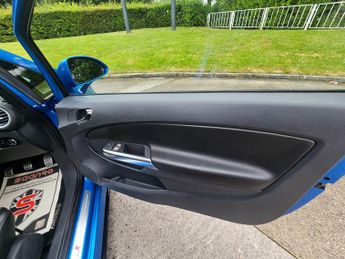 Vauxhall Corsa 1.6T 16V VXR Euro 5 3dr