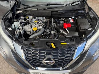 Nissan Juke 1.0 DIG-T Acenta DCT Auto Euro 6 (s/s) 5dr