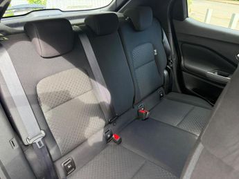 Nissan Juke 1.0 DIG-T Acenta DCT Auto Euro 6 (s/s) 5dr