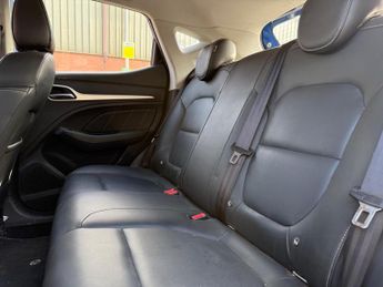 MG MG ZS 1.0 T-GDI Exclusive Auto Euro 6 5dr