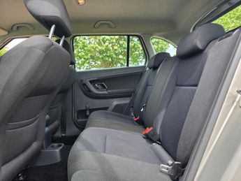 Skoda Fabia 1.2 TSI Elegance DSG Euro 5 5dr