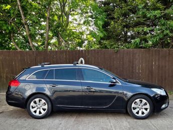 Vauxhall Insignia 2.0 CDTi ecoFLEX SRi Nav Sports Tourer Euro 5 (s/s) 5dr