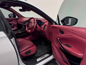Aston Martin DBX 4.0 V8 SUV 5dr Petrol Auto 4WD Euro 6 (s/s) (550 ps)