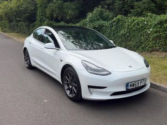 Tesla Model 3 Standard Range Plus Auto RWD 4dr