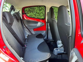 Peugeot 107 1.0 12V Urban 2 Tronic Euro 5 5dr