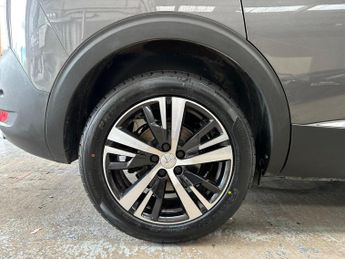 Peugeot 5008 1.2 PureTech Allure EAT Euro 6 (s/s) 5dr