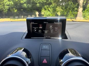 Audi A1 1.4 TFSI CoD Black Edition S Tronic Euro 6 (s/s) 3dr