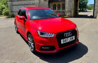 Audi A1 1.4 TFSI CoD Black Edition S Tronic Euro 6 (s/s) 3dr