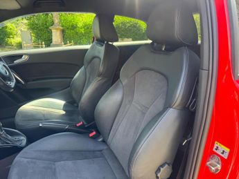 Audi A1 1.4 TFSI CoD Black Edition S Tronic Euro 6 (s/s) 3dr