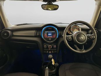 MINI Hatch 1.5 Cooper Classic Hatchback 5dr Petrol Manual Euro 6 (s/s) (136
