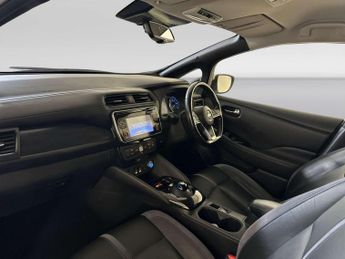 Nissan Leaf 40kWh Tekna Hatchback 5dr Electric Auto (150 ps)
