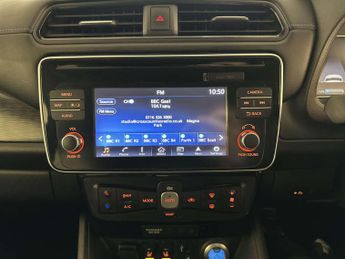 Nissan Leaf 40kWh Tekna Hatchback 5dr Electric Auto (150 ps)
