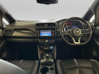 Nissan Leaf 40kWh Tekna Hatchback 5dr Electric Auto (150 ps)