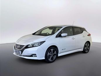 Nissan Leaf 40kWh Tekna Hatchback 5dr Electric Auto (150 ps)